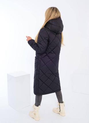 Пальто куртка стьобана с капюшоном поясом за колени теплая зимняя4 фото