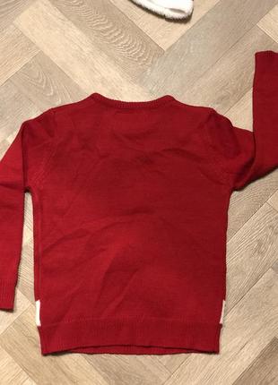Теплый свитер с оленем на 6-7 лет.4 фото