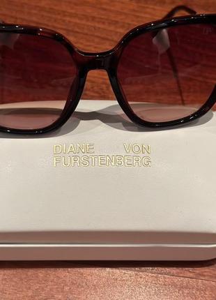 Нові сонцезахисні окуляри diane von furstenberg