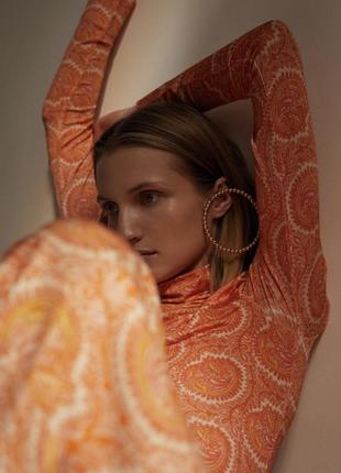 &other stories водолазка