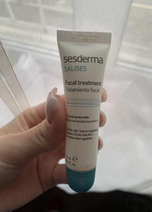 Sesderma salises точечное средство от акне.