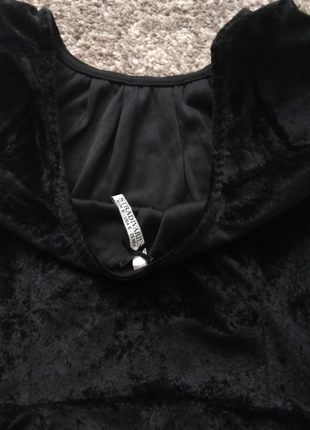 Черная женская велюровая кофточка от stradivarius. размер xs-s3 фото