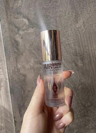 Фіксуючий спрей для макіяжу charlotte tilbury airbrush flawless setting spray