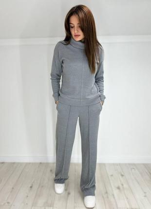 Костюм. колір чорний, сірий, бежевий, фрезовий 
розмір 42-44,46-48,50-52