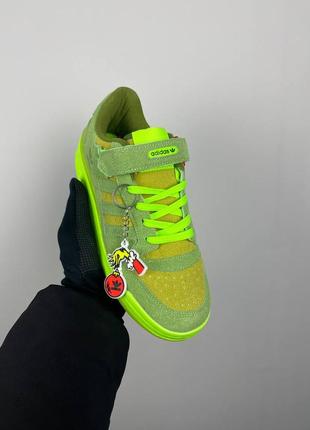 Жіночі кросівки адідас adidas forum low the grinch green hp67724 фото