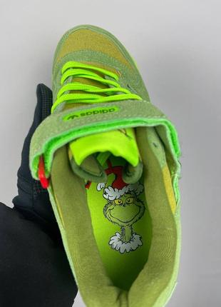 Жіночі кросівки адідас adidas forum low the grinch green hp67729 фото