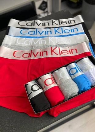 Набір чоловічих трусів боксерів укорочені calvin klein 5 штуки в подарунковому пакованні келвін кляїн різні кольори