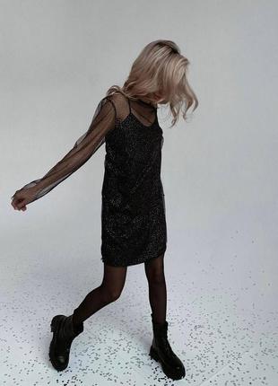 Платье короткое черное однотонное на брителях сетка на длинный рукав с блестками качественное стильное трендовое4 фото