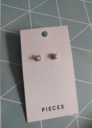 Серьги жемчужины, серьги гвоздики солнышка pieces с сайта asos4 фото