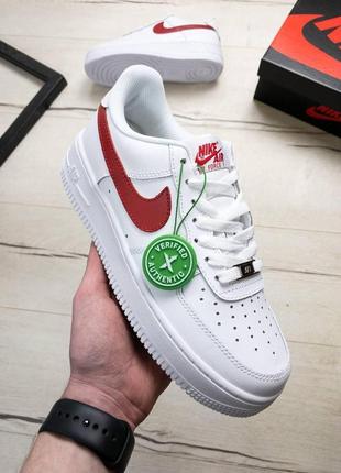 Мужские кожаные повседневные кроссовки nike air force 1 white “red swoosh”, найк эир форс белые, мужская обувь