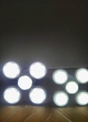 Акумуляторний ліхтар-світильник на батареї