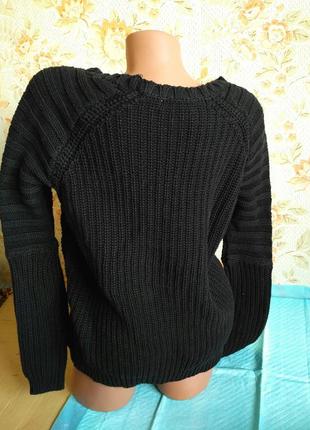 Красивый стильный фирм бренд вязанный черный свитер2 фото
