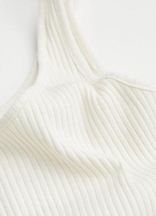 Базовое белое приталенное платье в рубчик от h&amp;m5 фото