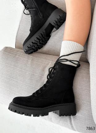 Чорні зимові черевики - берці