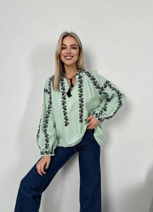 Колоритная блуза вышиванка, украинская вышиванка, этатно рубашка с вышивкой2 фото