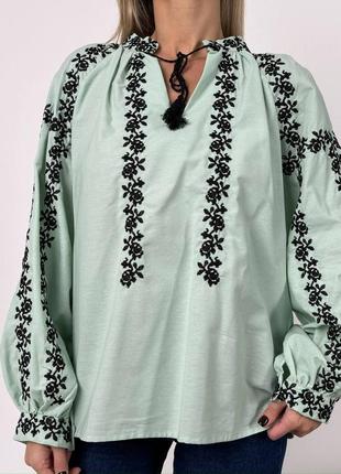 Колоритная блуза вышиванка, украинская вышиванка, этатно рубашка с вышивкой8 фото