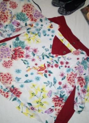 Трендова блуза з рукавами-кльош і перемичкою на спині4 фото