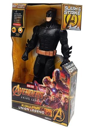 Фігурка героя "batman" go-818-01(batman) 30 см, звук, світло