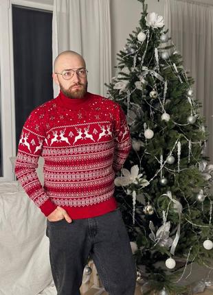 Мужской новогодний красный свитер с оленями с воротами купить подарок на новый год