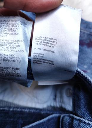 Женские синие джинсы-бойфренды с принтом от calvin klein jeans размер w 25 l 329 фото
