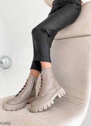 Premium! женские кожаные бежевые ботинки демисезонные деми ботинки на байке натуральная кожа