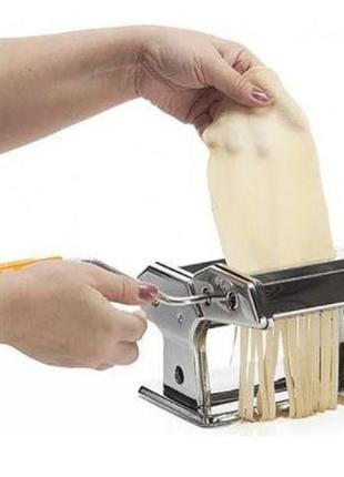 Ручна настільна машинка для нарізки локшини (локшерезка), домашня машинка для приготування спагетті4 фото