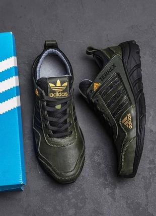 Чоловічі шкіряні кросівки adidas, адідас terrex green, чоловічі туфлі зелені, повсякденні кеди. чоловіче взуття9 фото