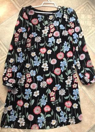 Лёгкое платье atmosphere