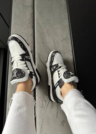 Жіночі кросівки louis vuitton trainer sneaker white / black луі вітон сникерси кеди10 фото