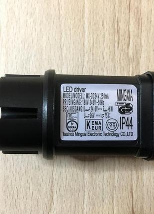 Сказочная разноцветная гирлянда 50 м / 500 led на зеленой проволоке