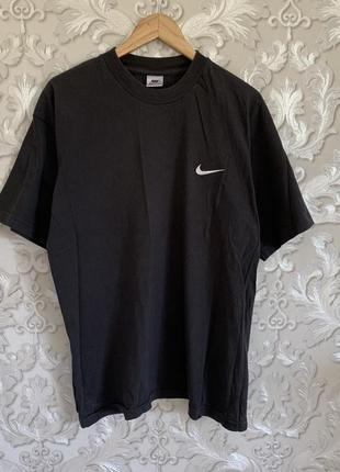 Винтажная коричневая футболка nike vintage