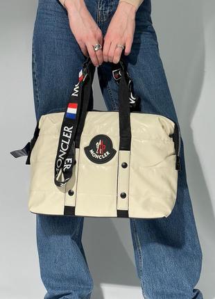 Женская сумка 👜 moncler puff cream8 фото