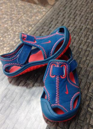 Сандалии nike sunray protect 22 р.