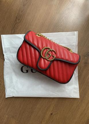 Сумка кроссбоди gucci marmont кожаная1 фото