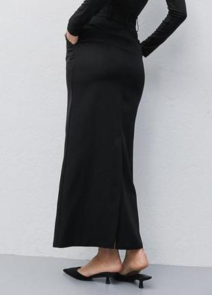 Женская черная удлиненная классическая юбка карандаш длиной миди3 фото