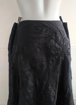 Льняна спідниця jaeger (єгер)  чорного кольору з вишивкою5 фото