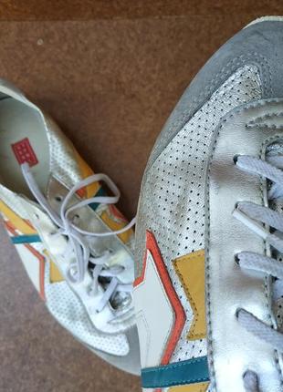 Кросівки срібні, шкіряні м'які stefanel3 фото