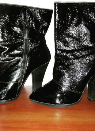 Лаковые сапожки