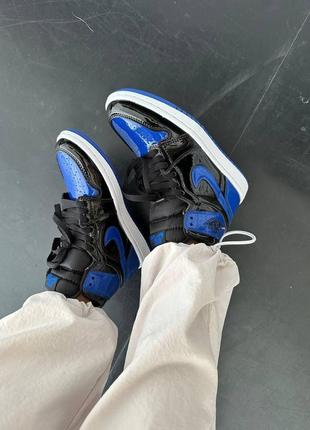 Nike jordan retro 1 patent royal blue