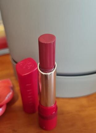 Помада  rimmel the only 1 matte lipstick