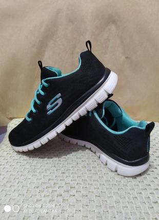 Кроссовки skechers