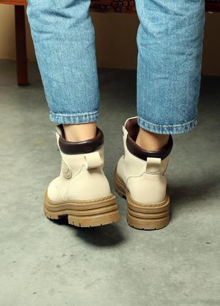 Ботинки женские светло-бежевые10 фото