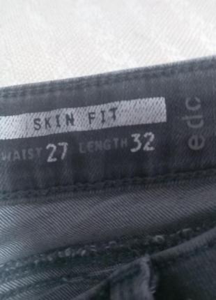 ■ стрейчевые джинсы скинни женские 27 г.6 фото