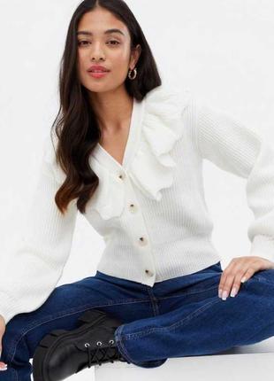 Стильний кардиган з комірцем