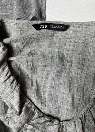 Базовая блуза xs/s zara женская блузка кроп топ с рюшами укороченный с вырезом рукава на манжетах5 фото