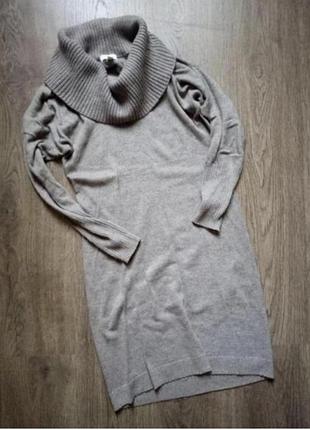 Теплое вязаное платье с объемным воротом размер с