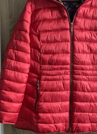 Зимняя красная куртка # размер 523 фото