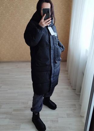 Подовжений пуховик пальто куртка зима з капюшоном.