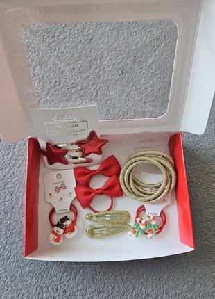 Подарочный набор для девочки, резинки, заколки1 фото