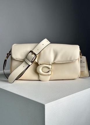 Брендовая женская сумка coach pillow tabby 26 leather shoulder bag cream